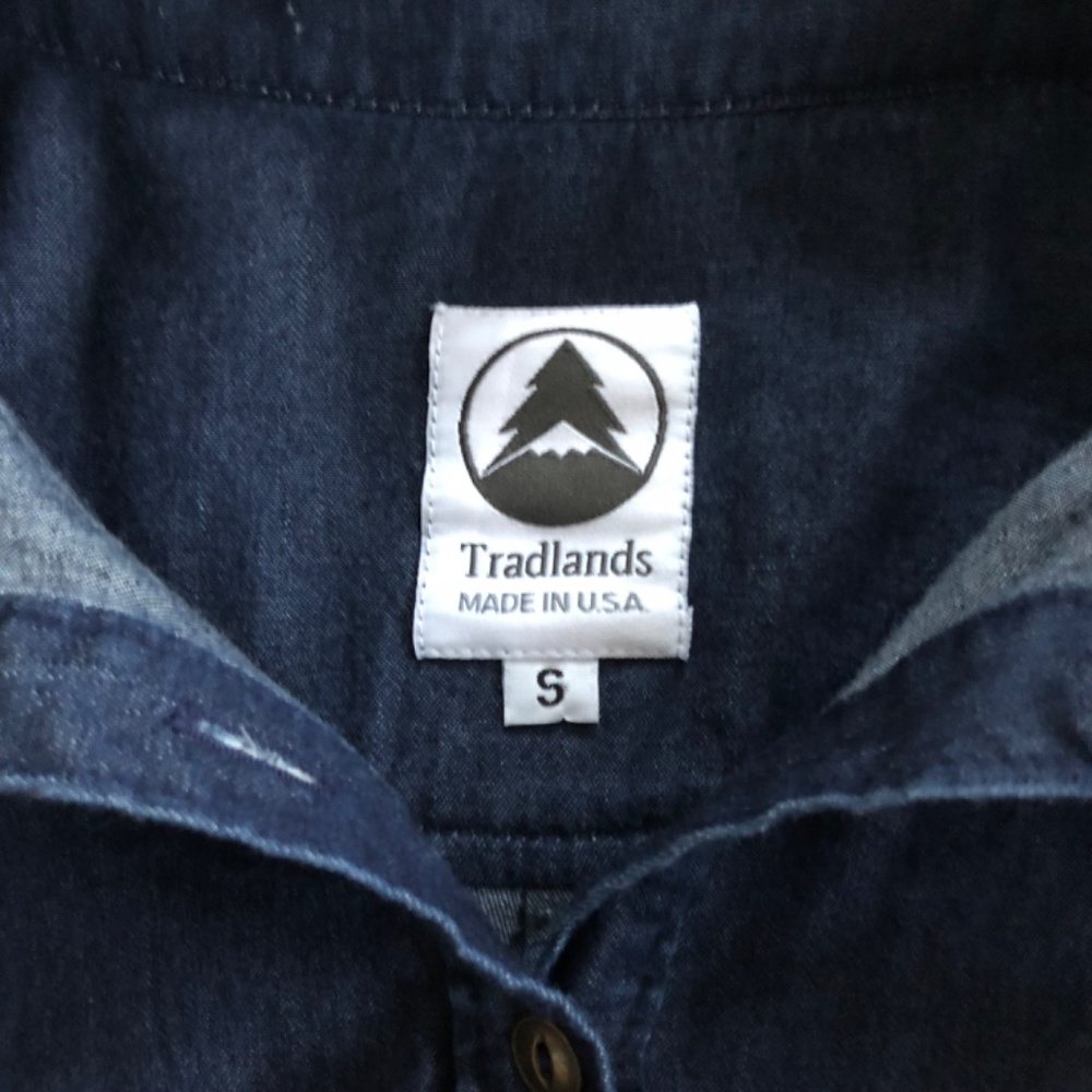 Tradlands Hatteras Pop Over Denim Shirt - Picture 8 of 14
